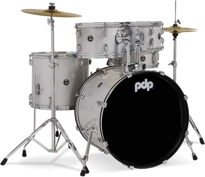 Batería Acústica PDP Center Stage 5 Piezas con Platillos y Herrajes – Modelo PDCE2215KTDW (Diamond White Sparkle)